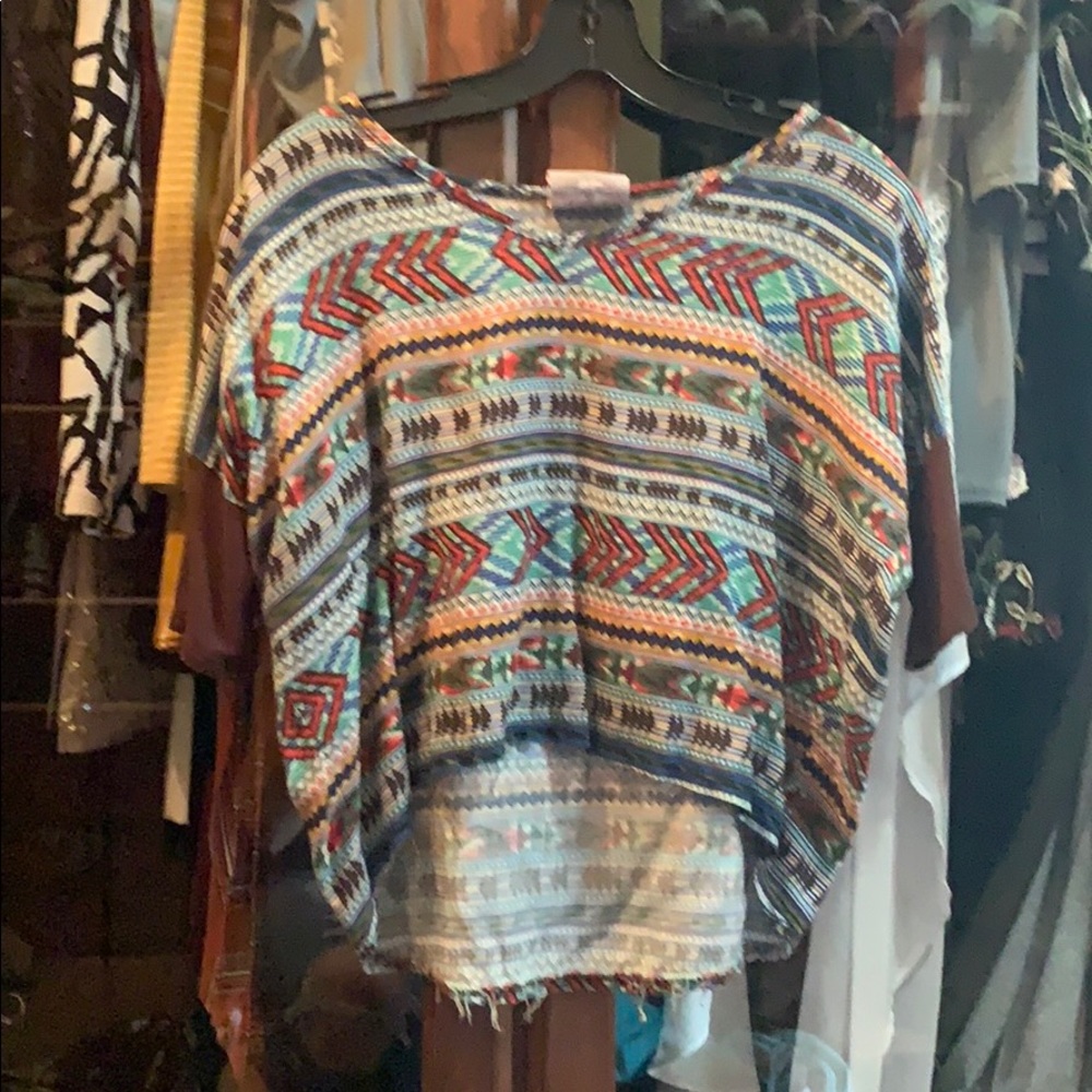 Romeo and Juliet Couture - crop shirt